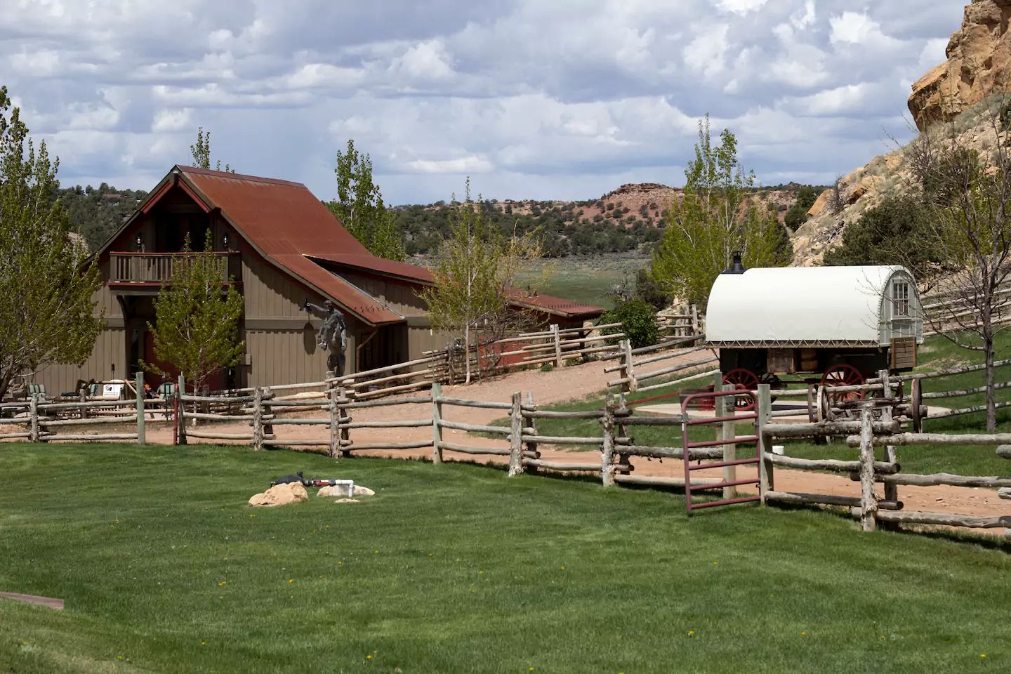 Rustic Barn Rental for a Ranch Vacation near Capitol Reef National Park, Utah