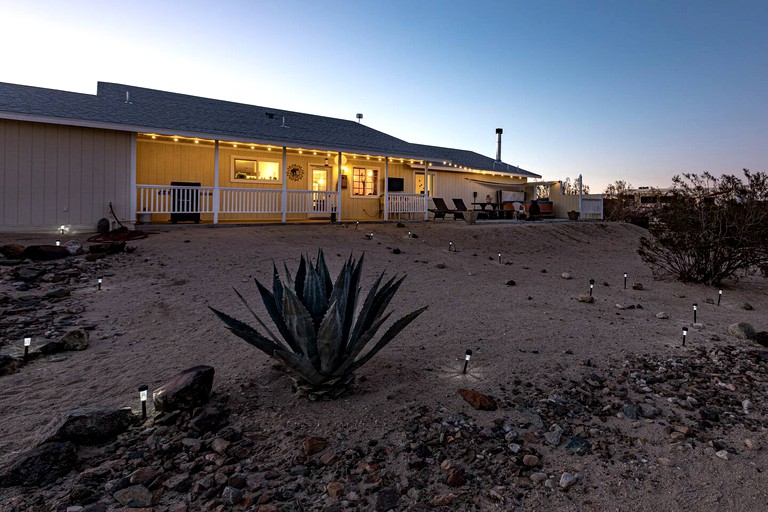 RUThe Ranger Station Fun Filled Outdoor Oasis!, Vacation Rentals
