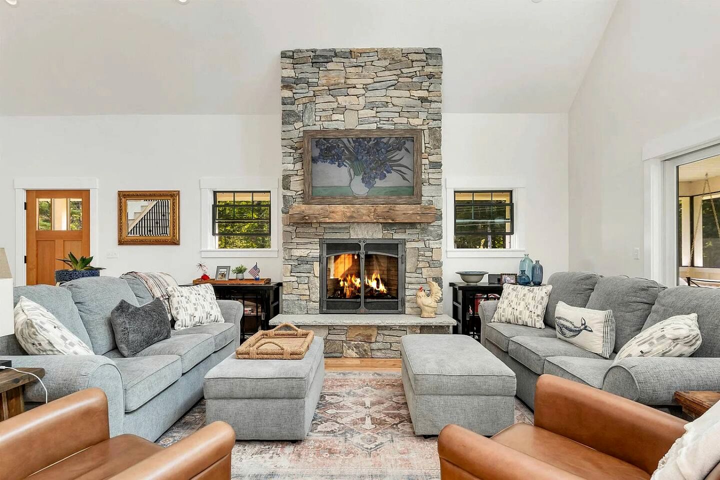 Luxury Spacious Farmhouse with Saco River Access Near Attitash Mountain, Bartlett NH