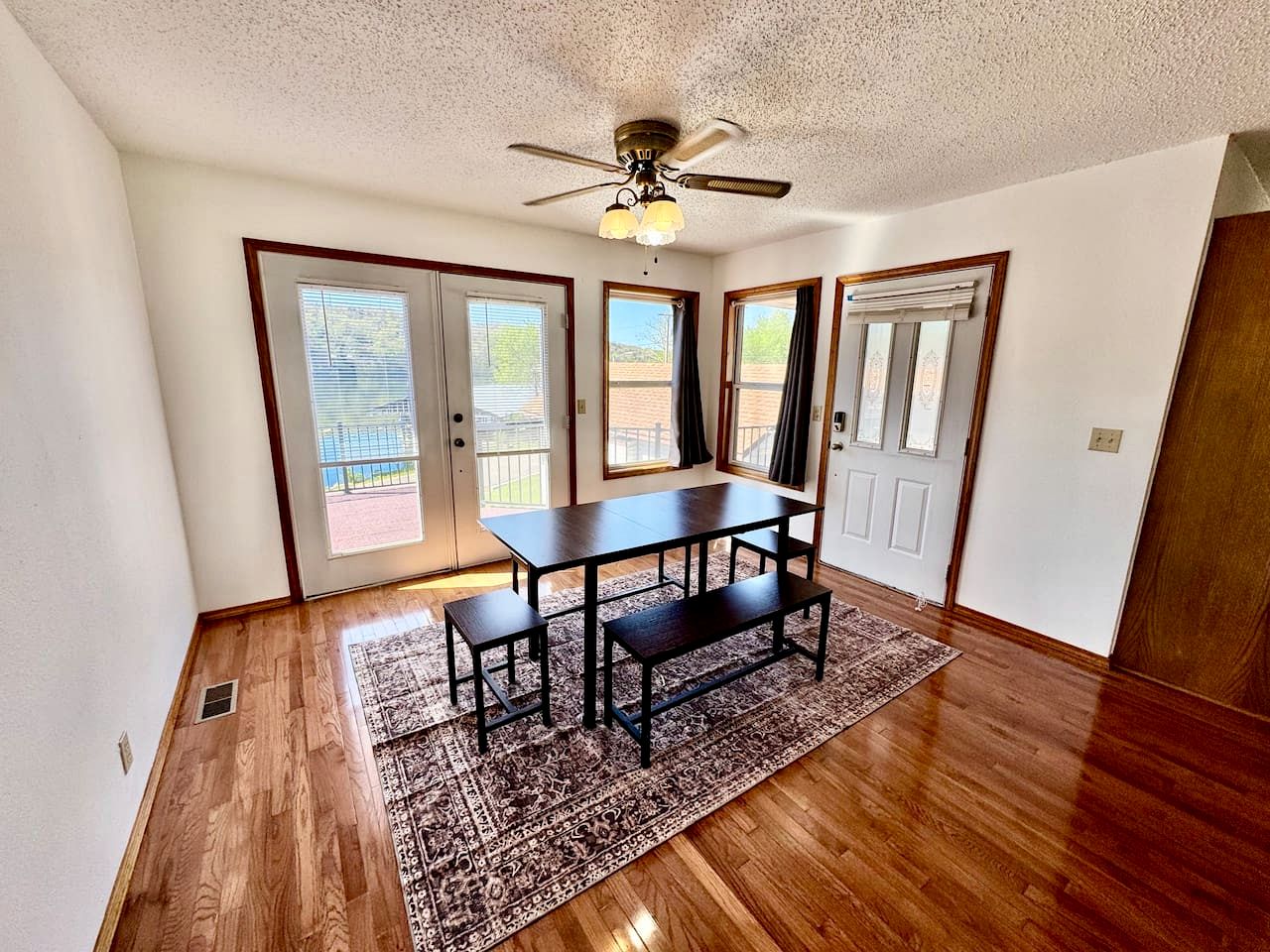 Peaceful Lake Escape with Boat Slip & Spacious Lounge in Garfield, Arkansas