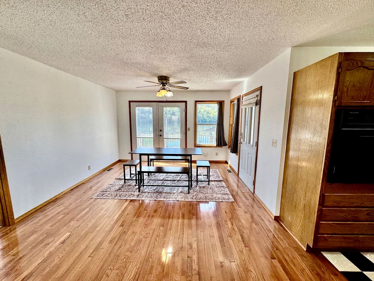Peaceful Lake Escape with Boat Slip & Spacious Lounge in Garfield, Arkansas