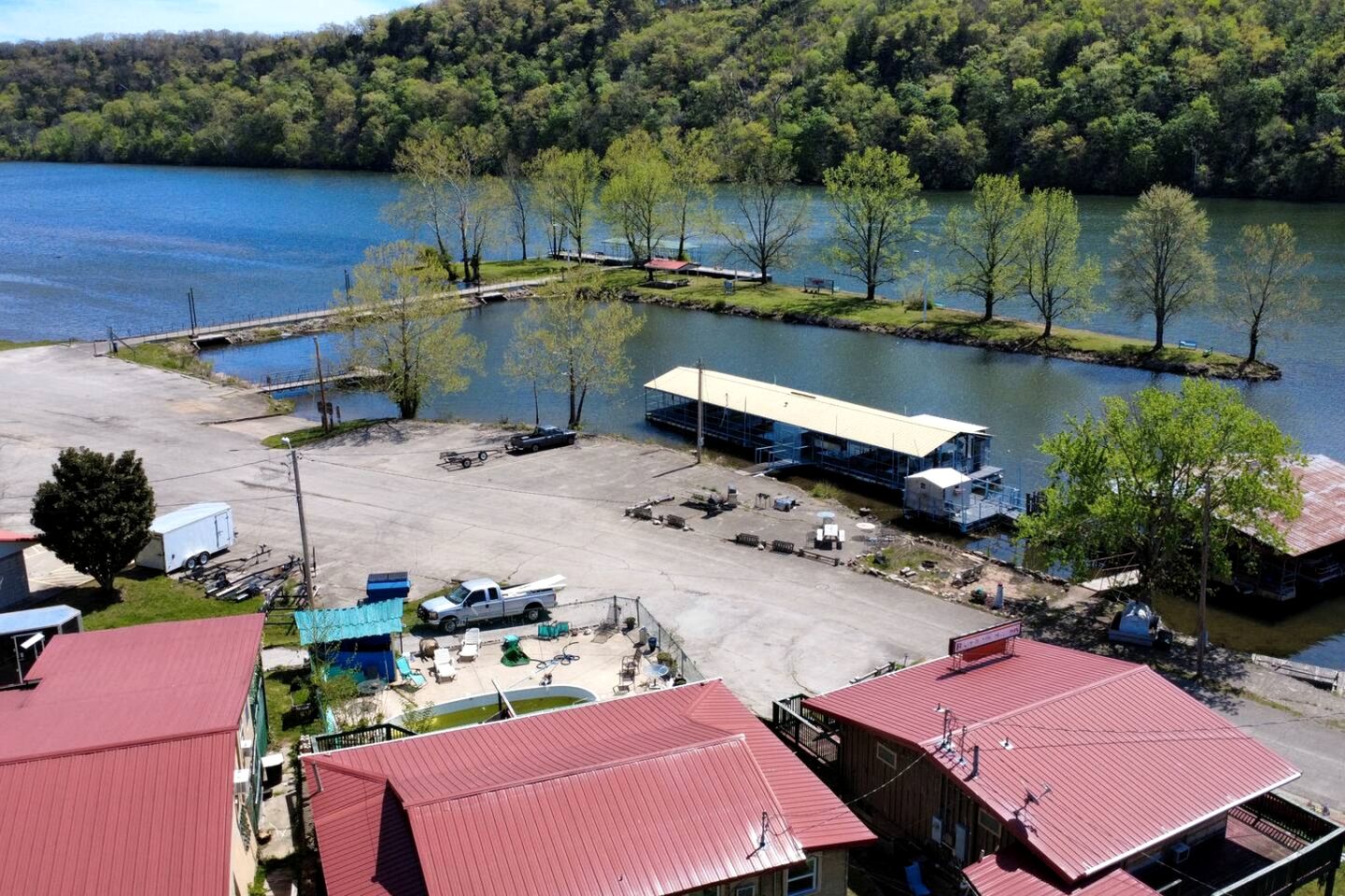 Peaceful Lake Escape with Boat Slip & Spacious Lounge in Garfield, Arkansas