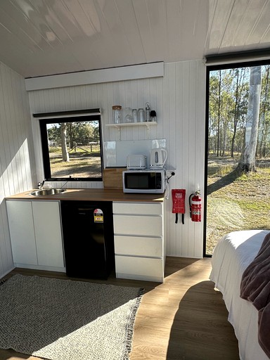 Tiny Houses (Australia, Pie Creek, Queensland)