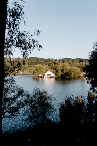 Vacation Rentals (Australia, Korweinguboora, --)