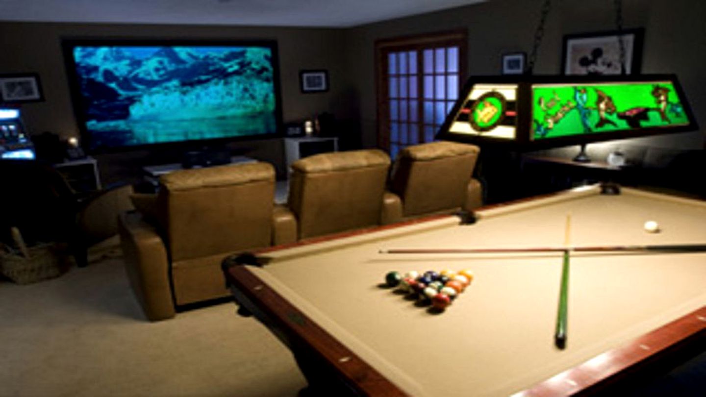 Riverside Cabin with a Hot Tub by Creeper Trailhead in Virginia