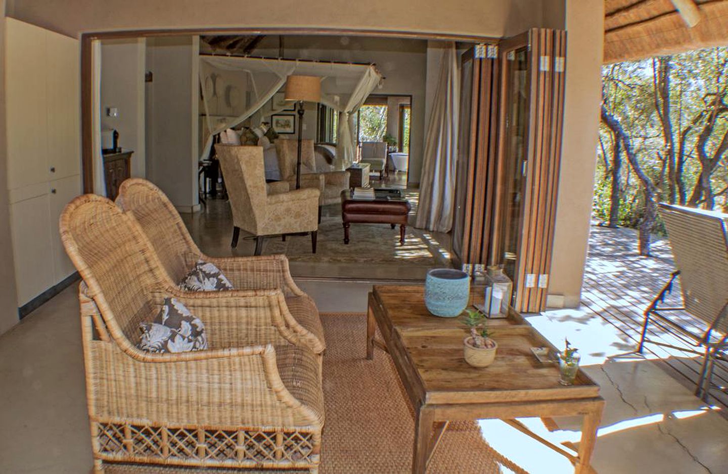 Luxury Safari Getaway in Thornybush Private Nature Reserve near Hoedspruit, South Africa