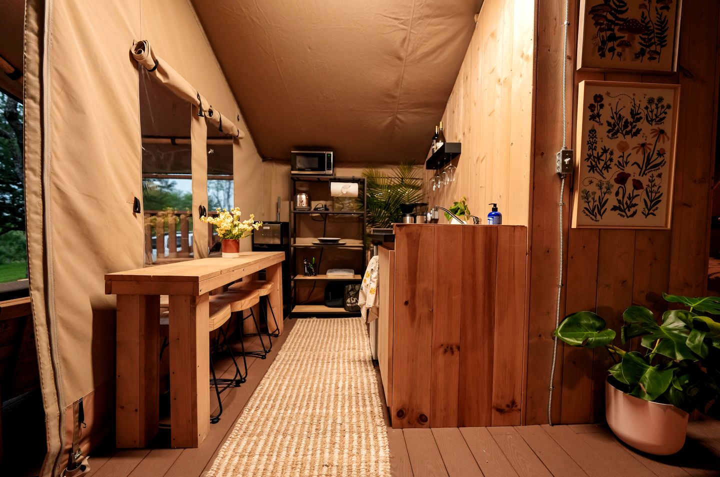 Beautiful Safari Tent Nestled Amidst Trees in San Saba, Texas