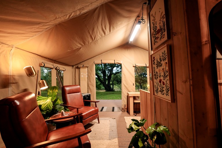Tented Cabins (United States of America, Lometa, Texas)