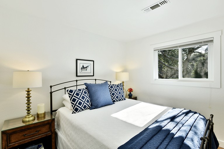 Cabins (United States of America, Dunsmuir, California)