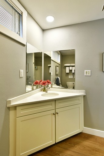 Cabins (United States of America, Dunsmuir, California)