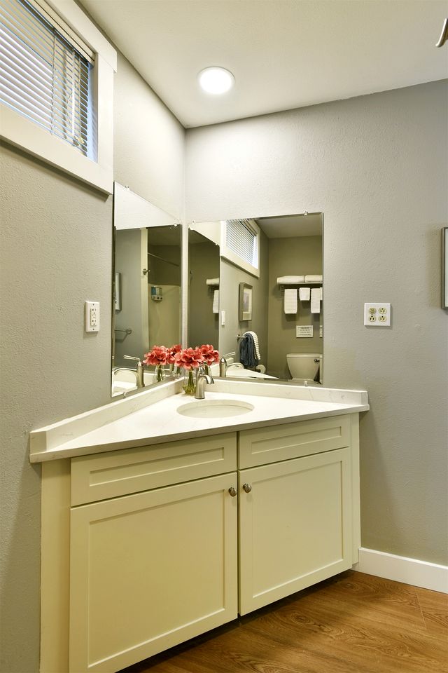 Gorgeous Cabin Close to Lake in Dunsmuir, California