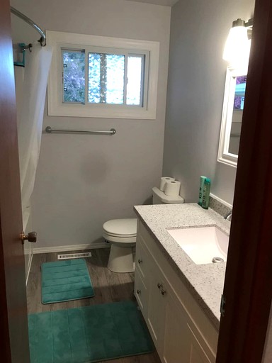 Vacation Rentals (Canada, --, --)