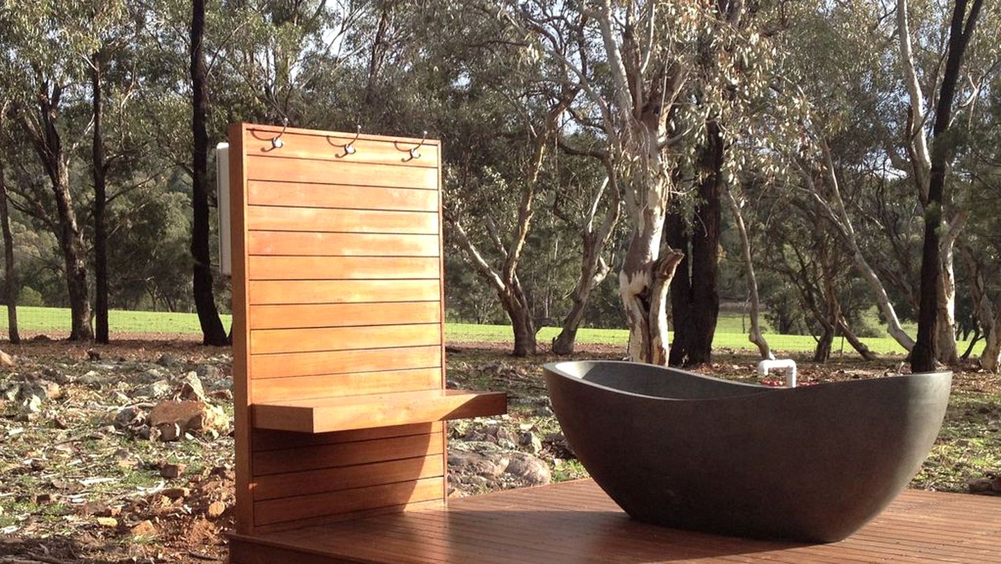 Gorgeous Cottage Getaway with Amazing Views in Manildra, New South Wales