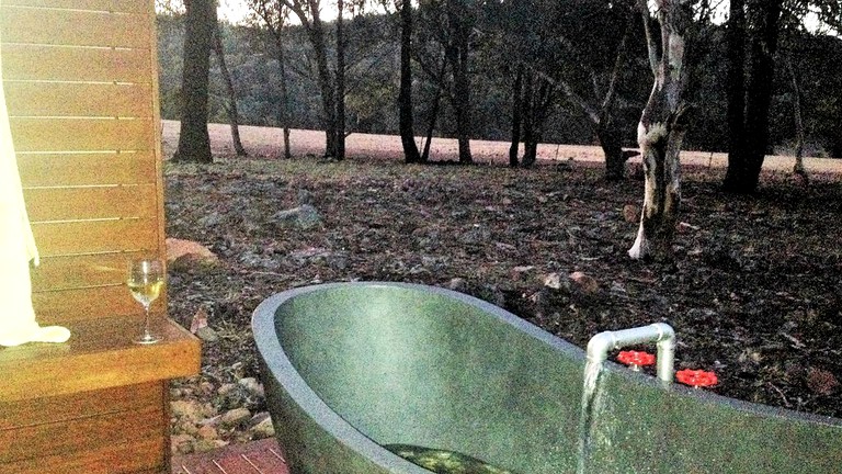 Vacation Rentals (Manildra, New South Wales, Australia)