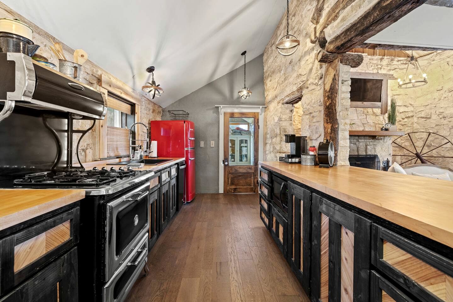 Whimsical Historic Homestead with Arcade & Ridge Views near Downtown Fredericksburg, Texas