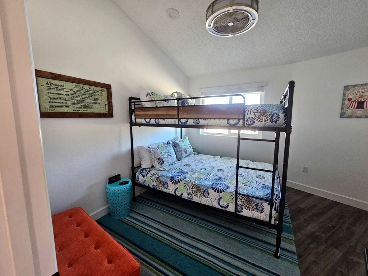 Unique Round Cabin Ideal for Groups Getaways in California