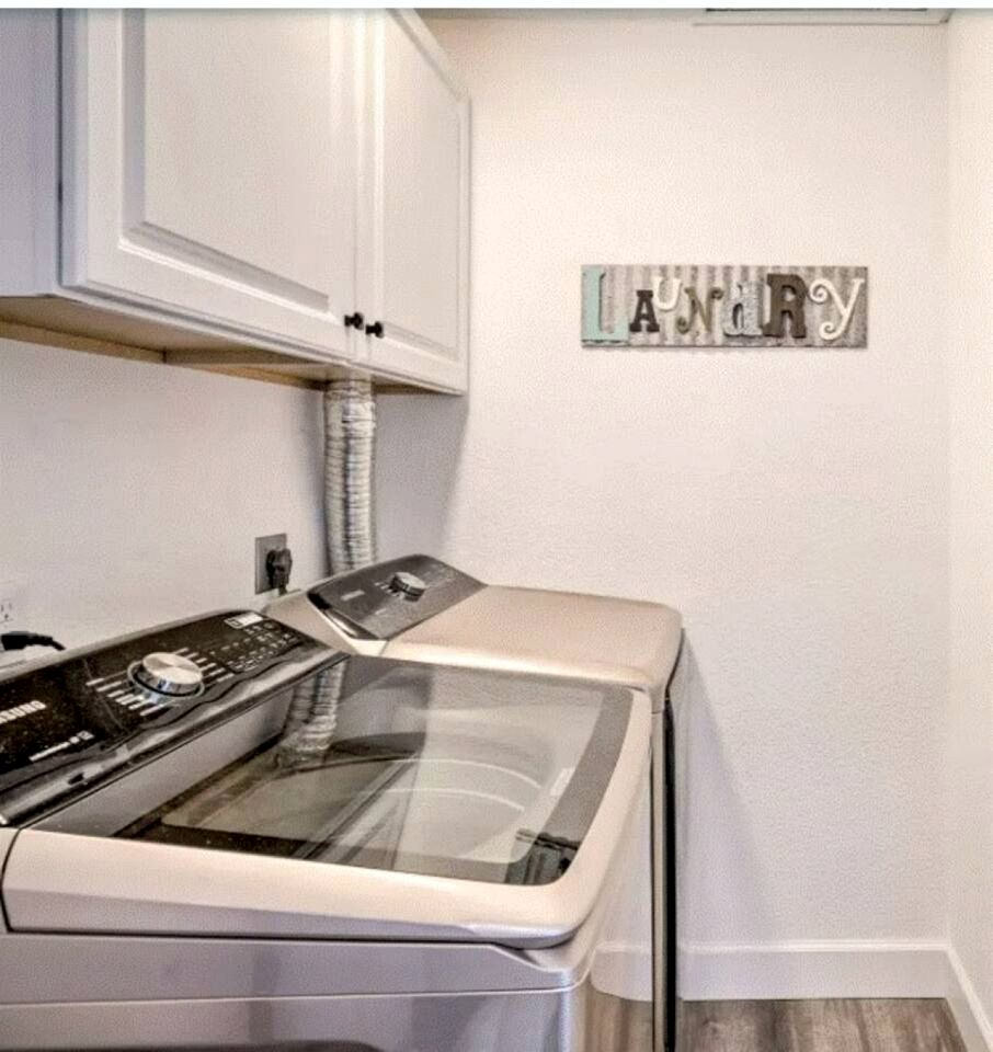 Unique Round Cabin Ideal for Groups Getaways in California