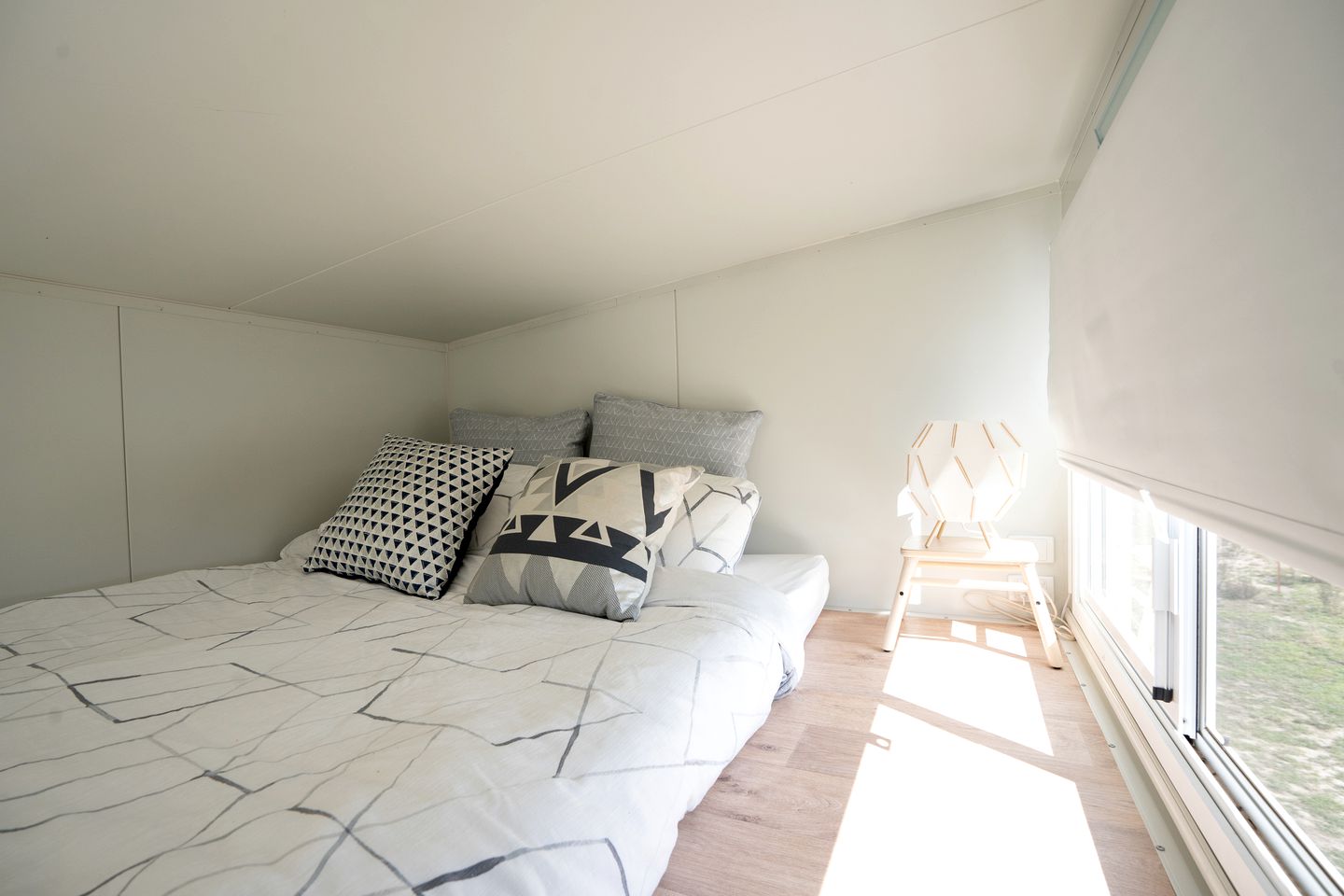 Peaceful Tiny House Rental on a Horse Farm for Glamping near Canberra