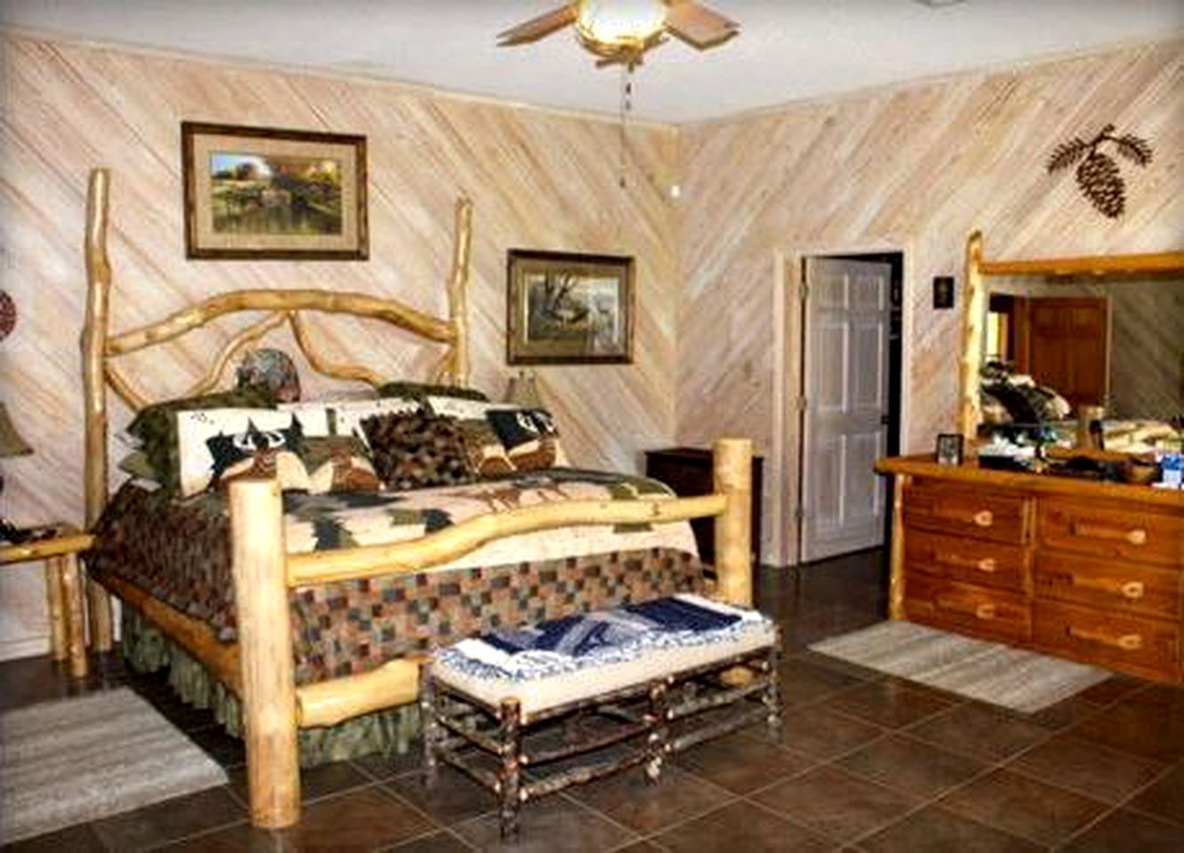 Spacious Vacation Rental with Stunning Views near Woodville, Mississippi