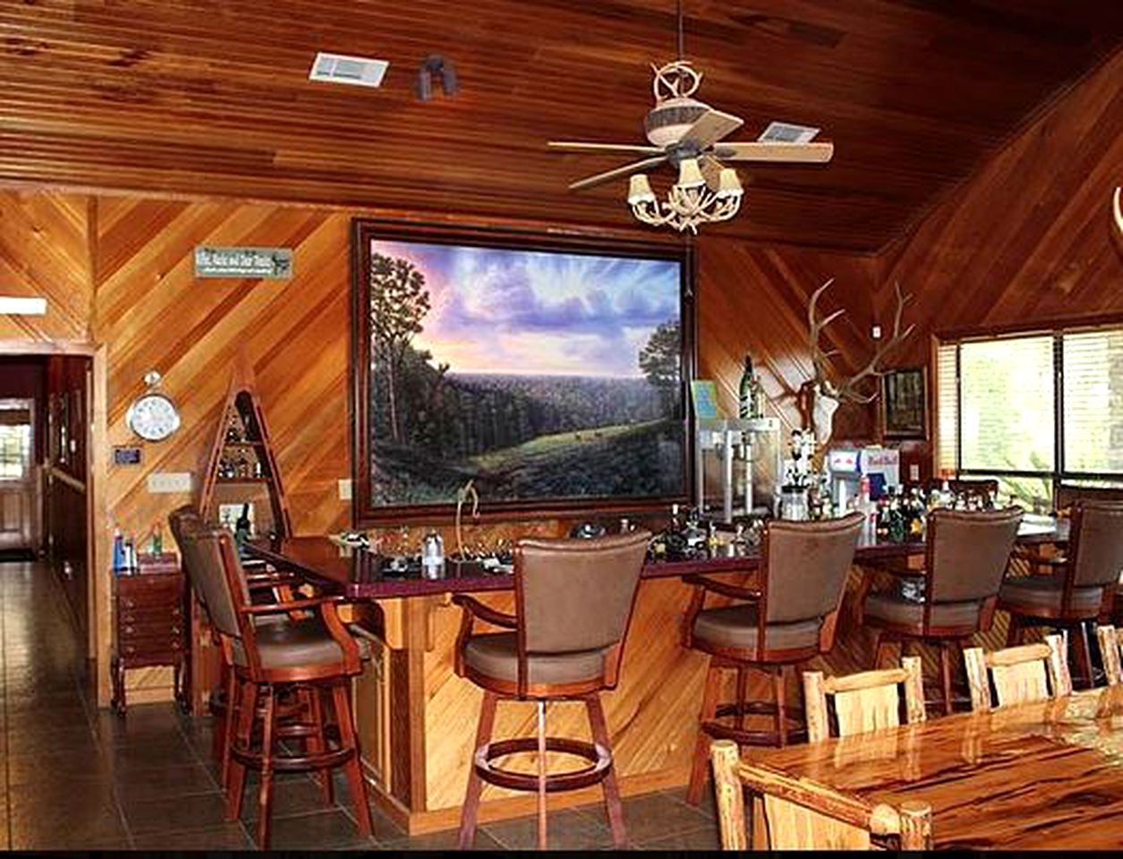 Spacious Vacation Rental with Stunning Views near Woodville, Mississippi