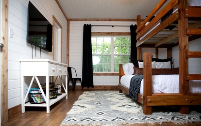 Secluded Mountain Cabin for a Glamping Getaway in Monteagle, TN photo 5