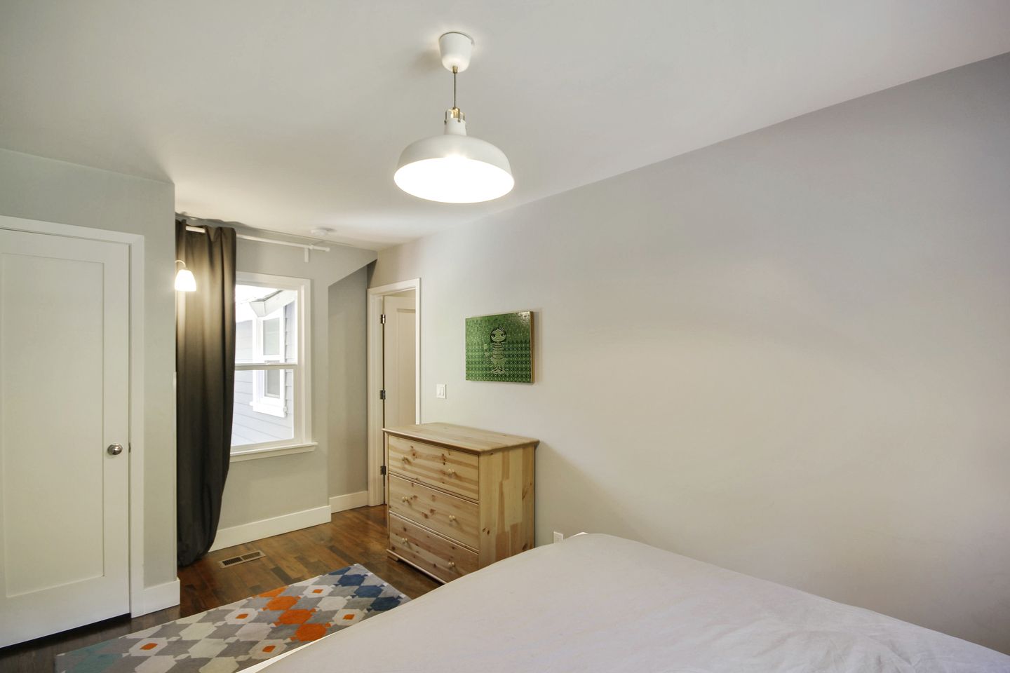 Stunning Cottage with Hot-tub in Guerneville, California