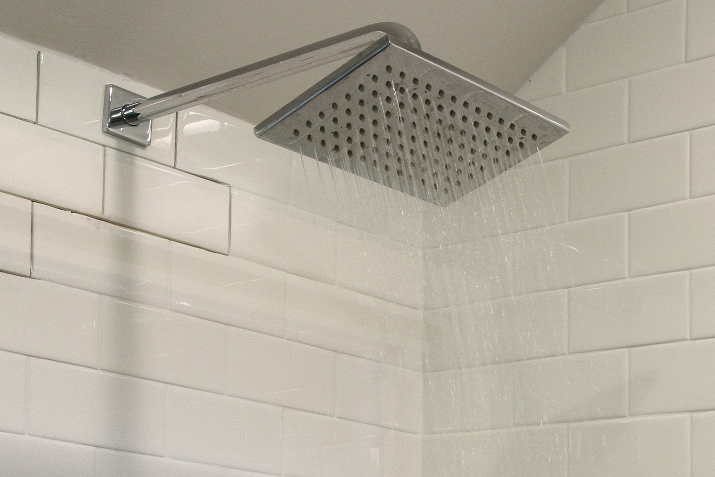 Stunning Cottage with Hot-tub in Guerneville, California