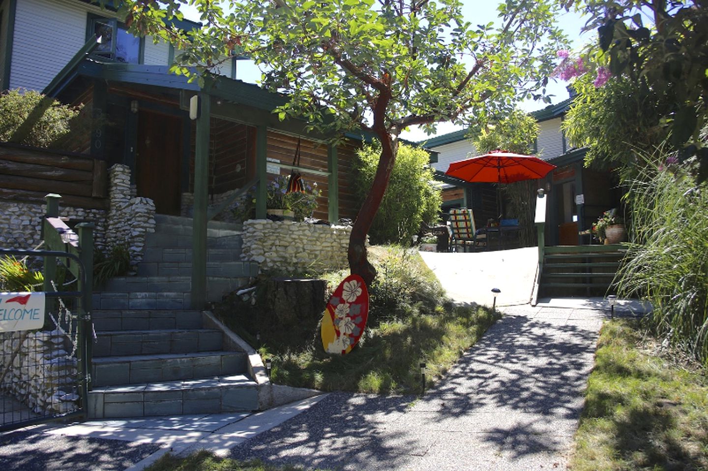 Eco-Friendly Suite Nestled on Savary Island near Bliss Landing, British Columbia