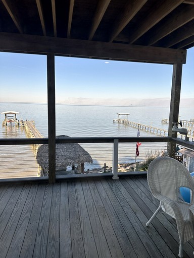 Luxury Bayfront Escape with Hot Tub & Fireplaces in Bacliff, Texas