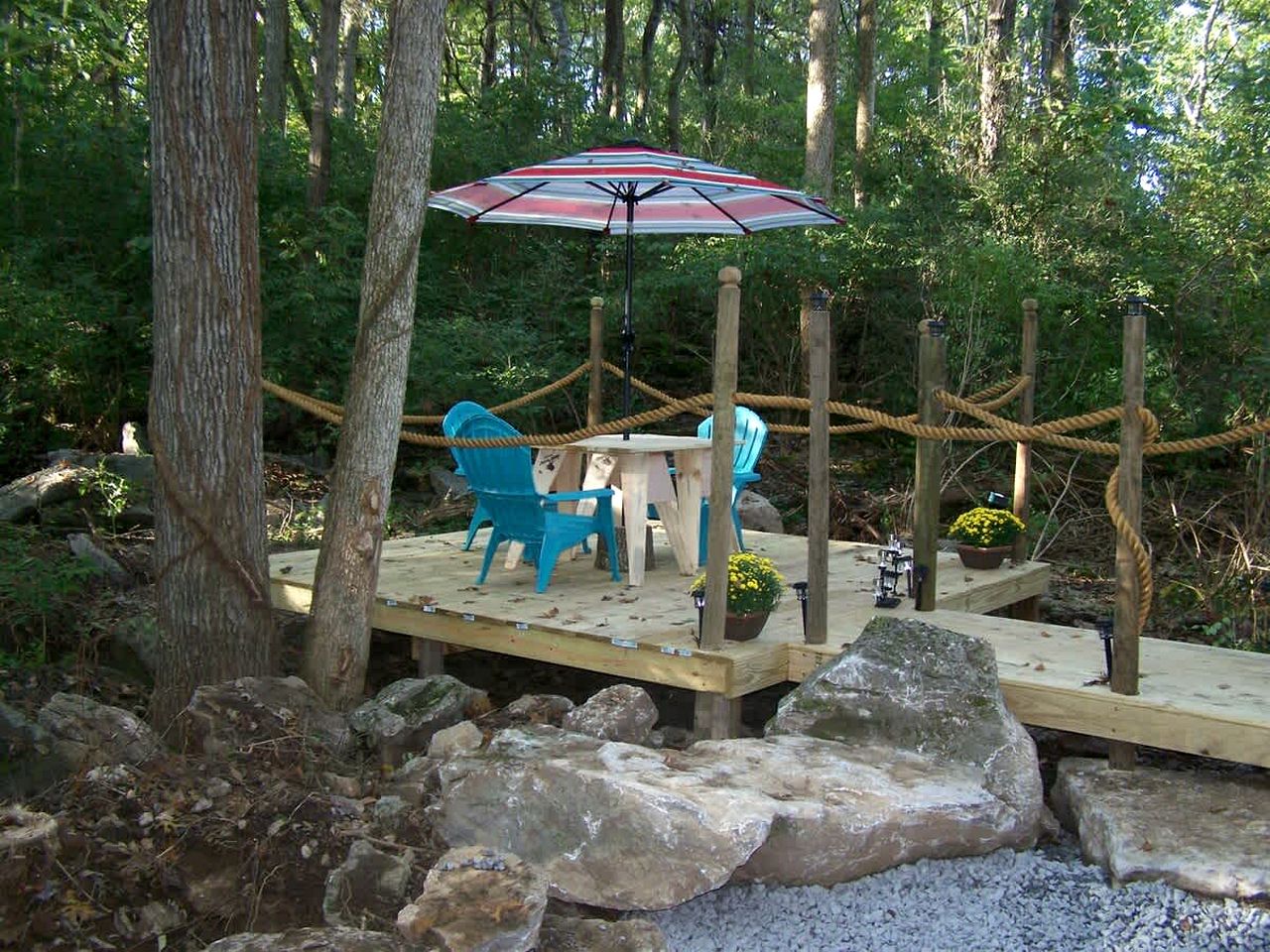 Secluded Sedona Tiny House in Woods Near Lake | Fire Pit, Hammocks, Full Kitchen & Breakfast