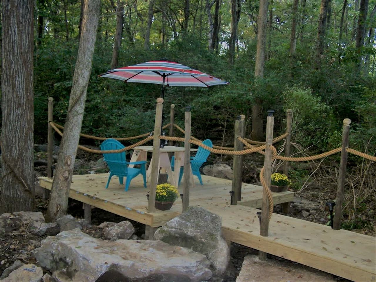 Secluded Sedona Tiny House in Woods Near Lake | Fire Pit, Hammocks, Full Kitchen & Breakfast