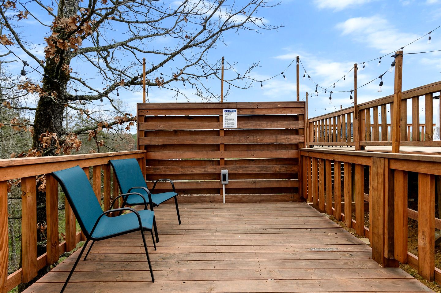 Peaceful Forest Dome Retreat with Hot Tub & Private Deck in Broken Bow, Oklahoma