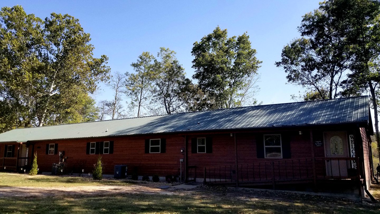 Arkansas River Paradise: Cabin with Large Deck Overlooking Breathtaking Views