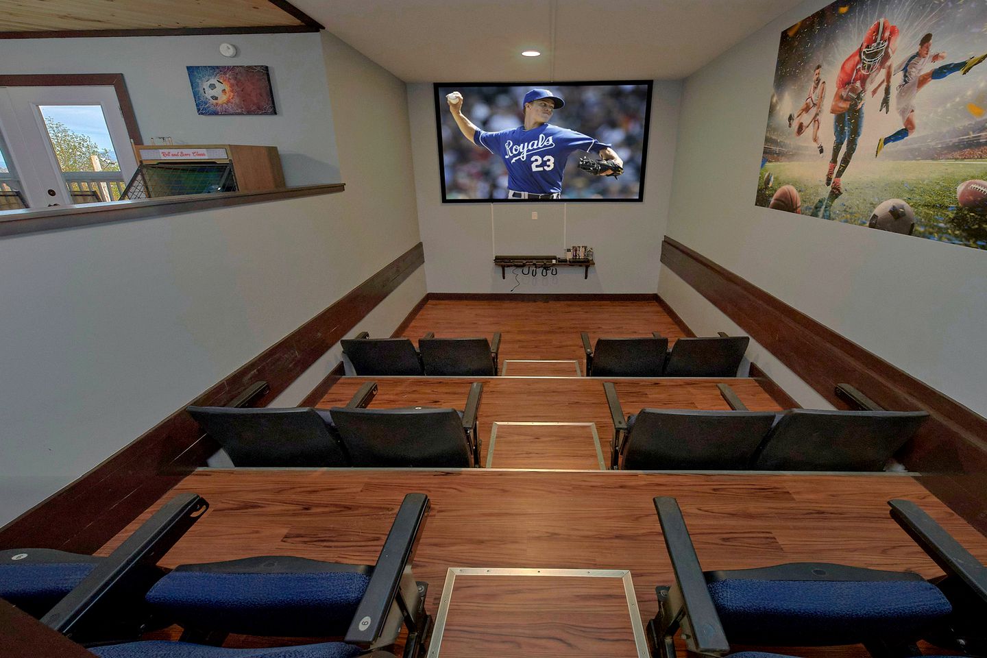 Large Vacation Rental in Gatlinburg, Tennessee, Perfect for Family Gatherings near the Great Smoky Mountains