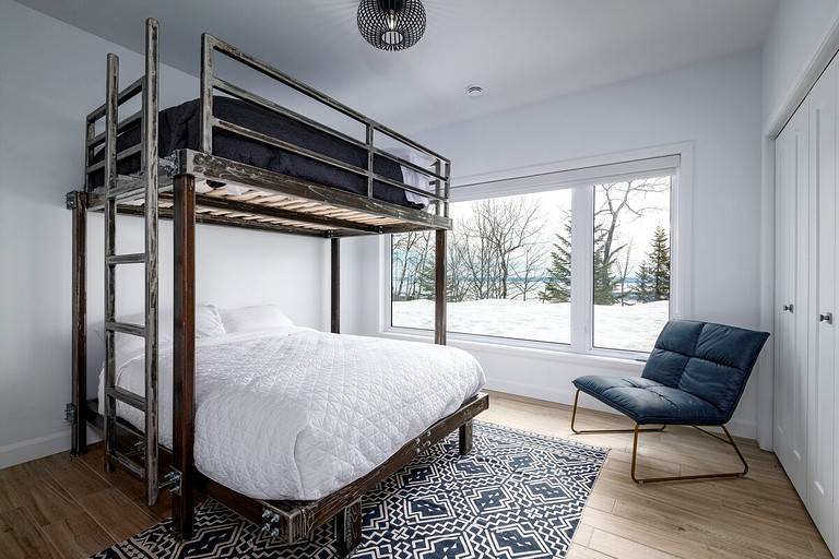 Cottages (Canada, Les Éboulements, Quebec)