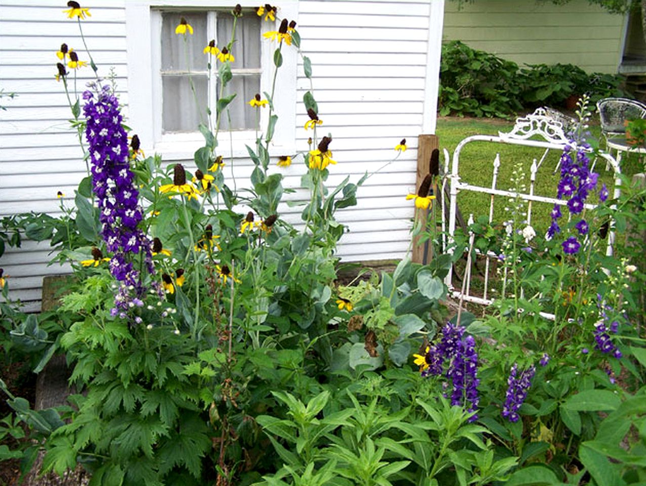 Cozy Romantic Accommodation in Bed and Breakfast near Bellville, Texas