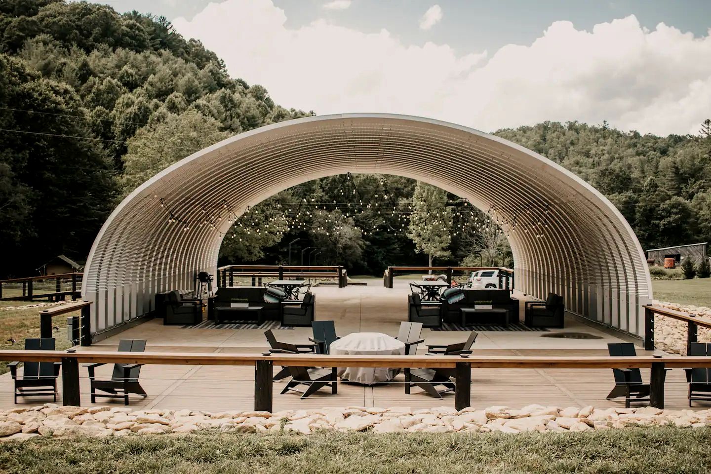 Cozy Safari Tent for Two in Erwin, Tennessee