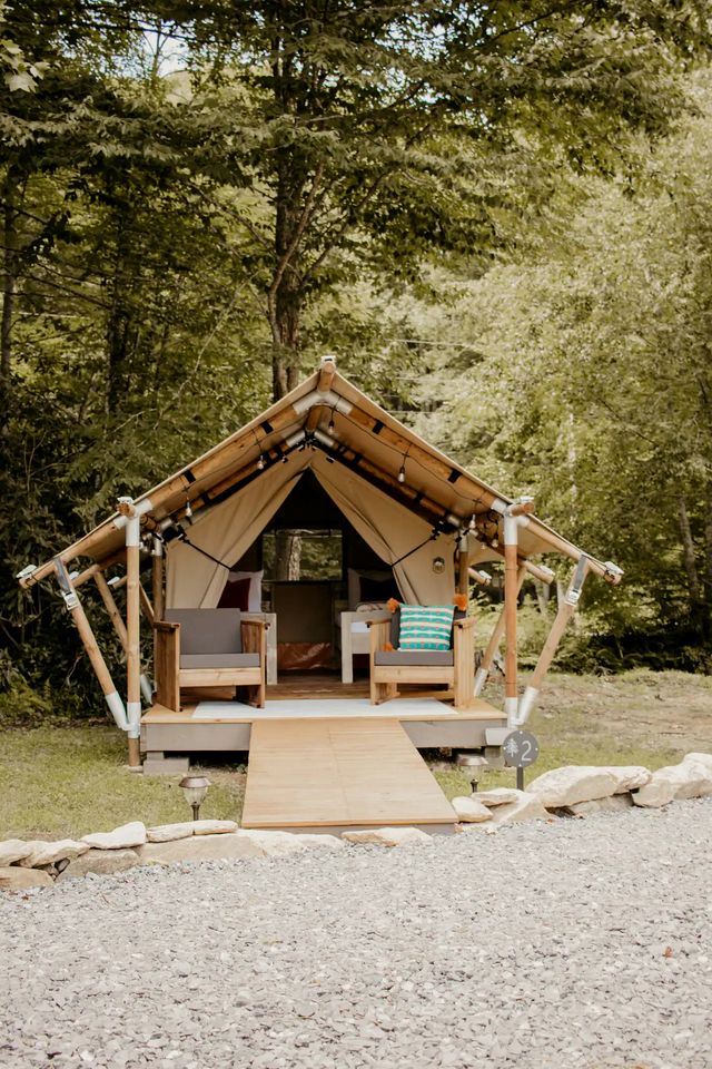 Cozy Safari Tent for Two in Erwin, Tennessee