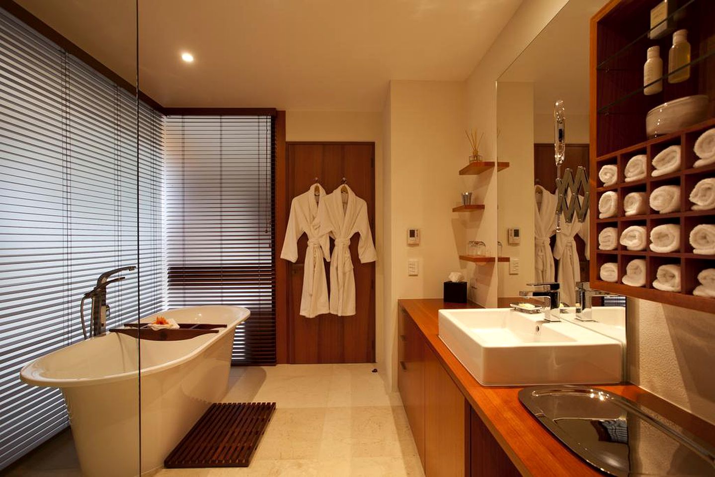 Exclusive Luxury Villa in the Marlborough Sounds, New Zealand