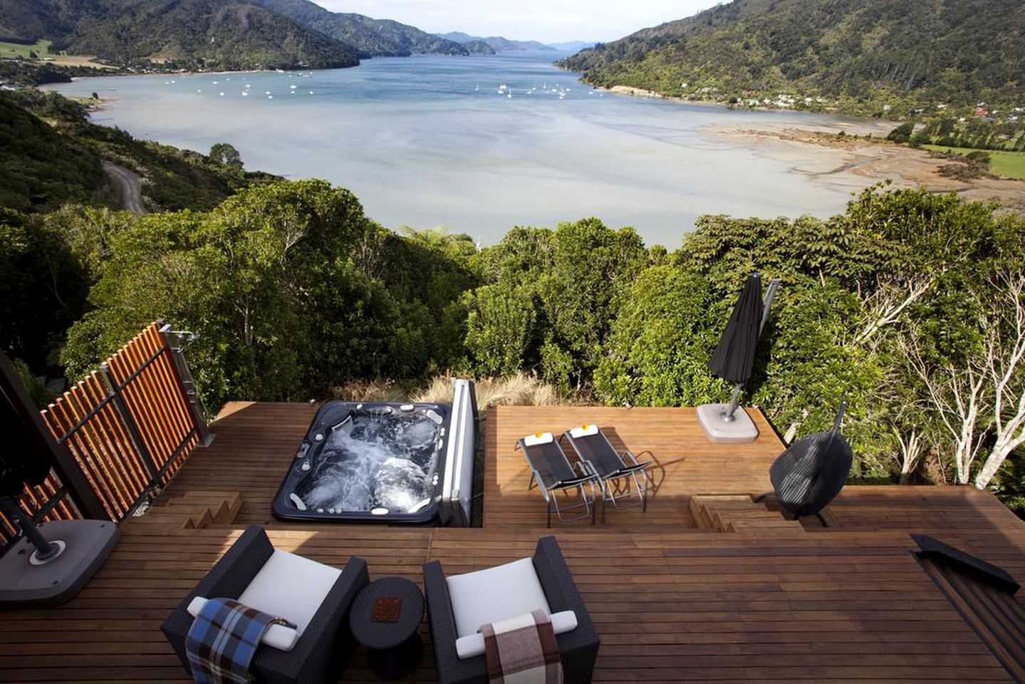 Exclusive Luxury Villa in the Marlborough Sounds, New Zealand