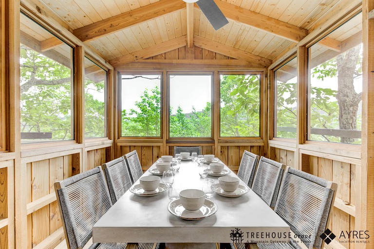 Tree Houses (United States of America, Gatlinburg, Tennessee)