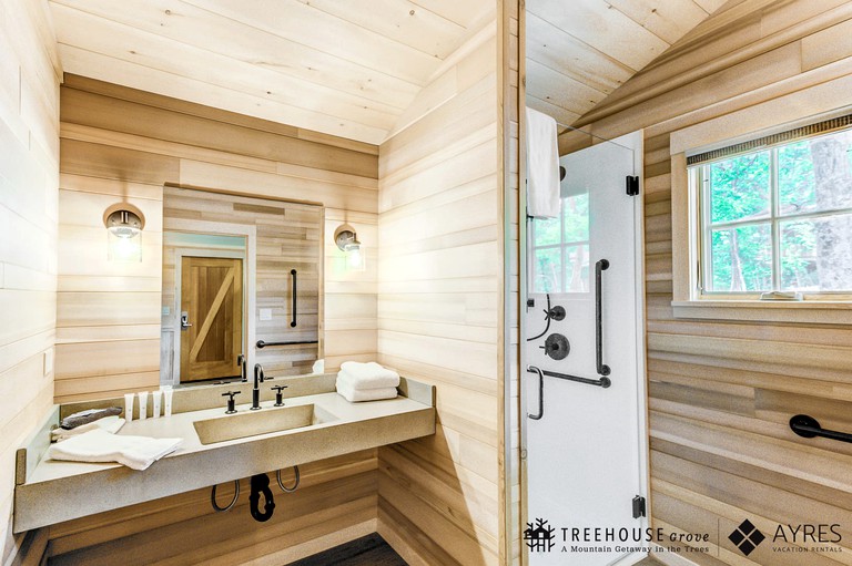 Tree Houses (United States of America, Gatlinburg, Tennessee)