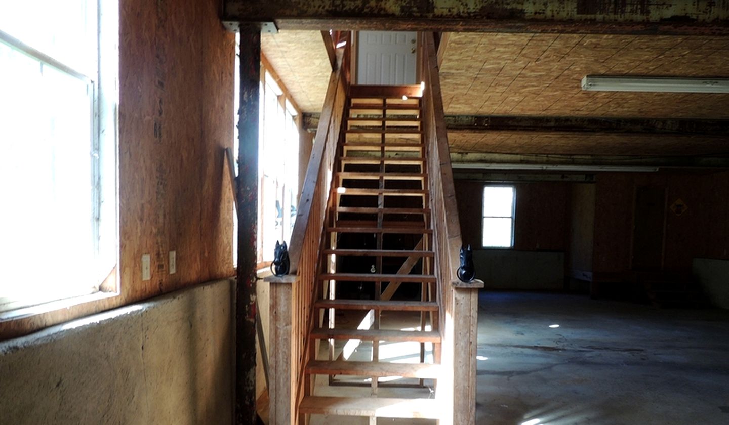 Secluded Cottage Getaway on an Authentic Horse Farm near Hillsville, Virginia