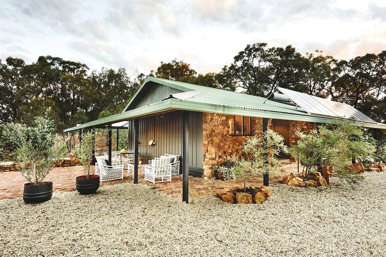 Sweet Off-Grid Cottage with Modern Interior and Exterior in Victoria