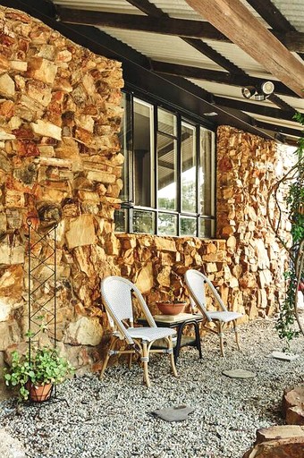 Cottages (Australia, --, --)