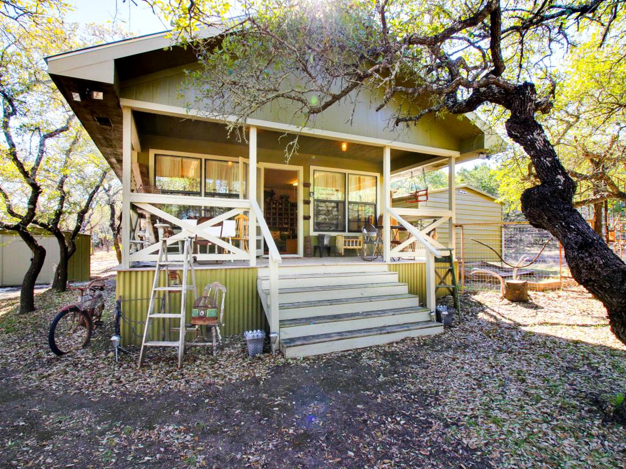 Cottage Rental for a Hill Country Getaway in Dripping Springs, Texas