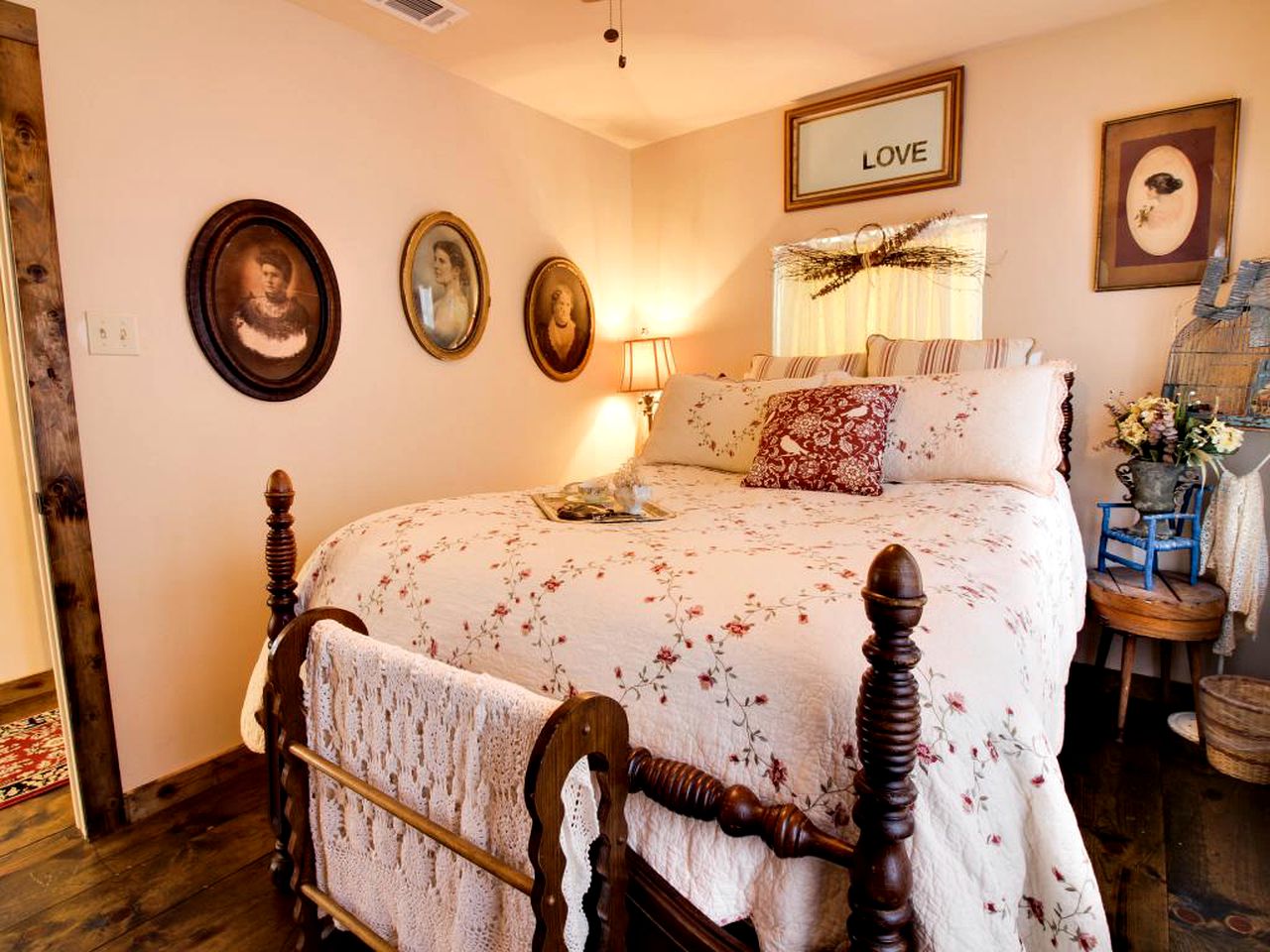 Cottage Rental for a Hill Country Getaway in Dripping Springs, Texas