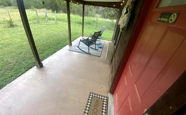 Cabins (United States of America, Bluff Dale, Texas)