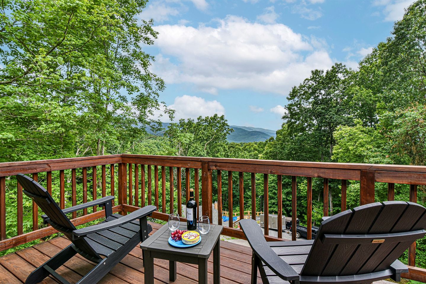 Renovated Bungalow with Panoramic Sunset Views near Black Mountain, NC