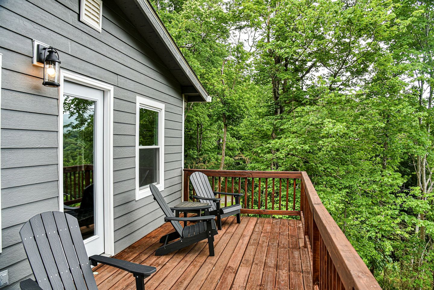 Renovated Bungalow with Panoramic Sunset Views near Black Mountain, NC